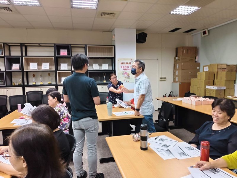 志工教育訓練人員上課互動